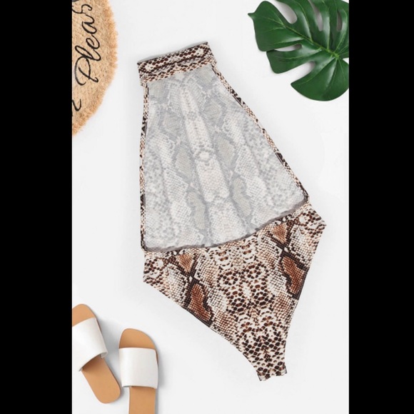 Snakeskin Halterneck Bodysuit 💕 - Picture 3 of 3